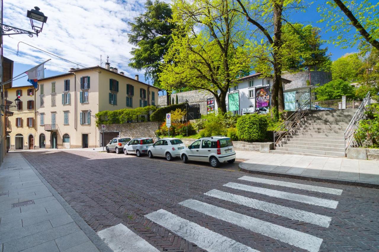 Art - Porta Agostino Apartamento *